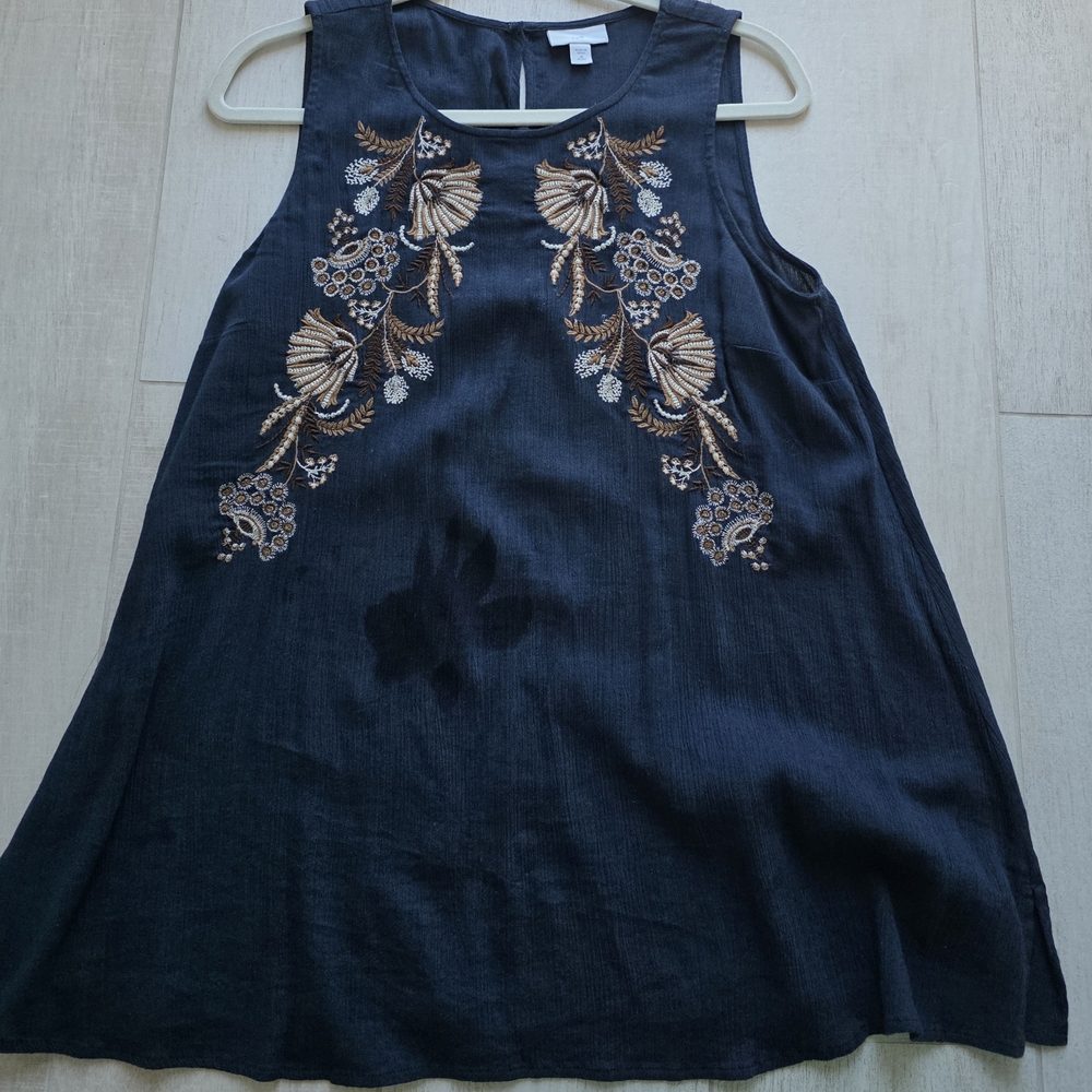 Embroidered Tunic Sleeveless Top Size MEDIUM Petite